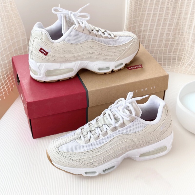 2026 New Air Max 95 Levi's Men's and Women's Running Shoes Canvas Breathable Air Cushion Casual Shoes Running Shoes