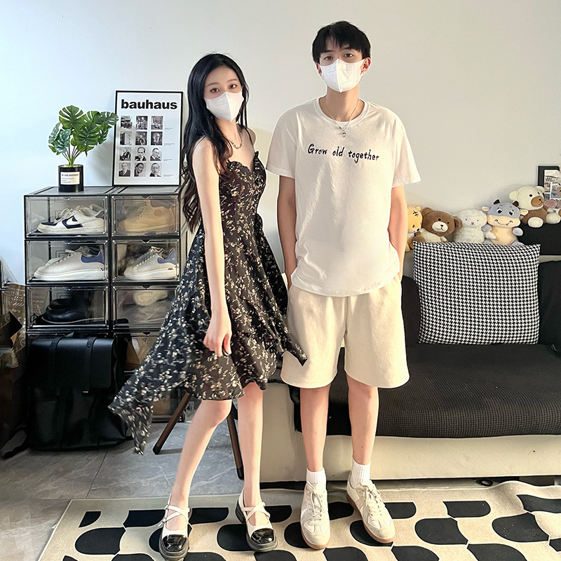 커플의 여름 2023 슬랙에 대한 순수한 욕망 틈새 불규칙한 꽃 슬립 스커트 원피스 스파이스 걸스 남자 티셔츠