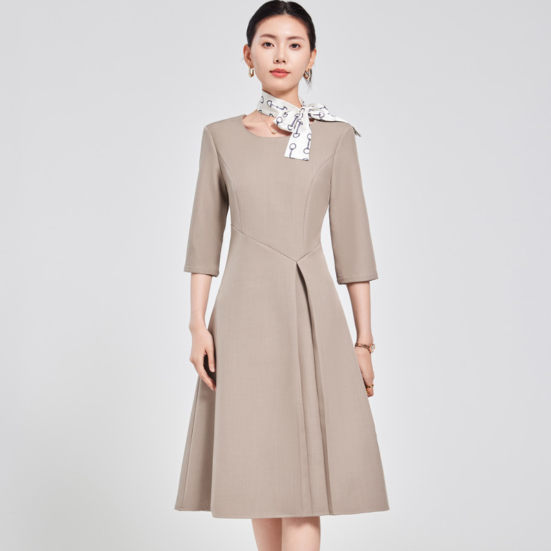 Autumn dress sleevless