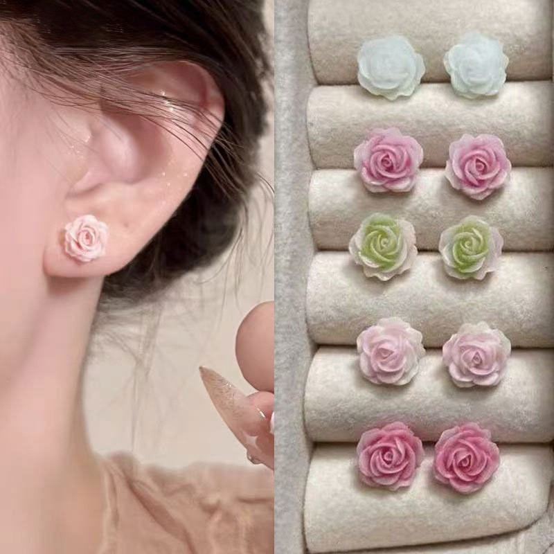 Pendientes redondos de color de aguja de plata Pendientes frescos y dulces Pendientes de todo fósforo de moda simple para mujer