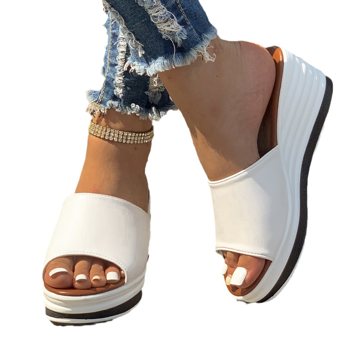 Summer New European and American Fashion Fish Mouth Wedge Fashion Casual Foreign Trade Large Size Women's One-Line Sandals and Slippers for Women