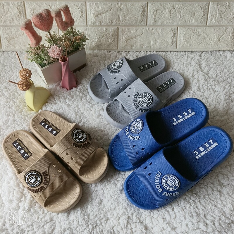 3537 Fashionable Men's Slippers for Middle-Aged People, Factory Wholesale, Non-Slip, Soft-Soled, Comfortable Slip-Ons for Home and Outdoor Use