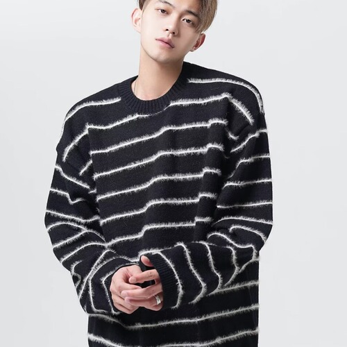 American street style relaxed fall and winter loose black and white striped men's versatile casual crew neck knit sweater