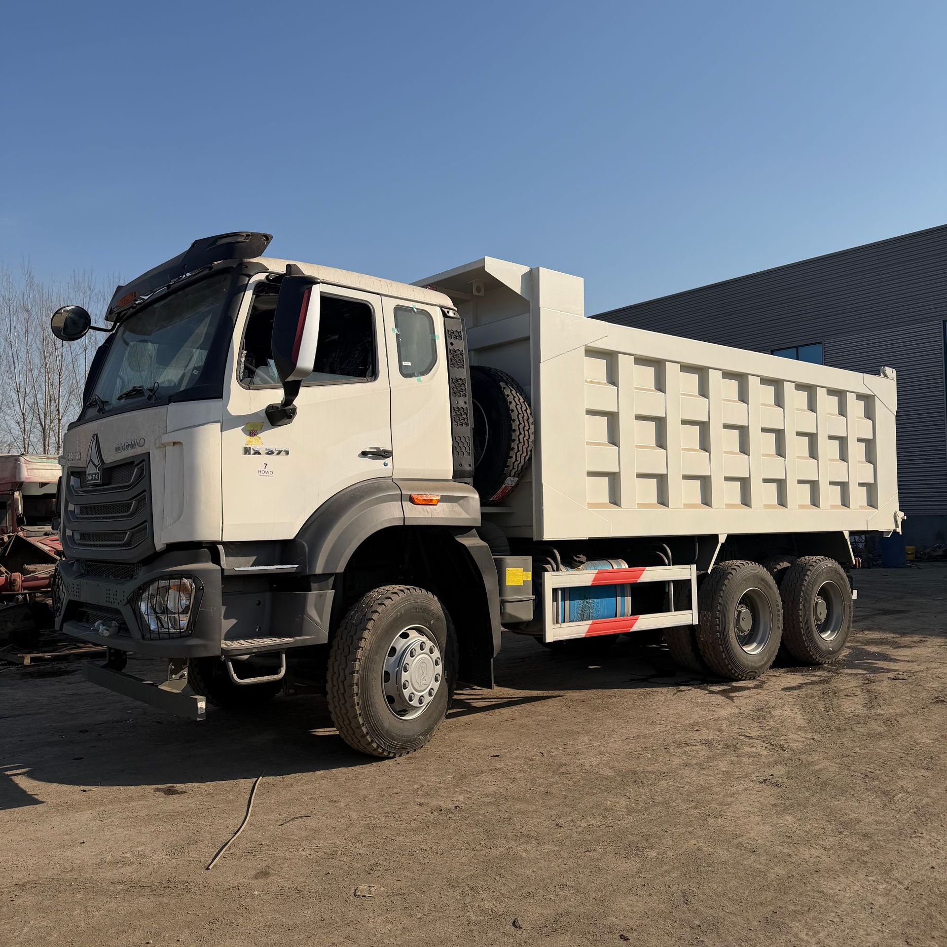 Howo Nx 6*4 Drive Dump Truck, Mining Dump Truck, Mining Special Vehicle, Mining Customization