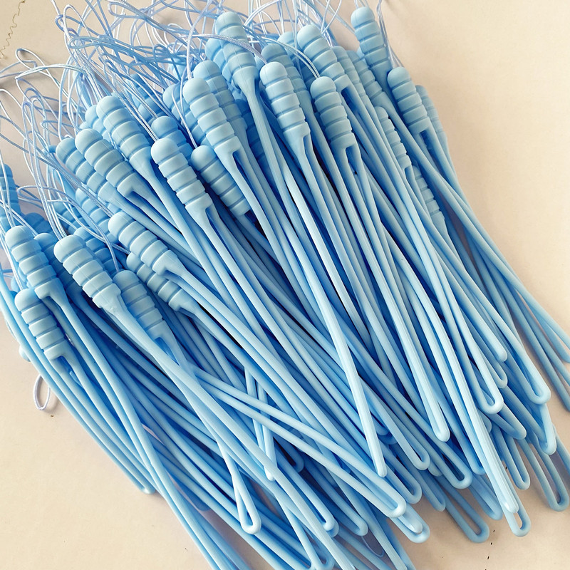 En stock al por mayor de teléfono móvil lanyard Speaker U disco auricular caja taza de agua Cordón de silicona líquida corta cuerda de mano de ventilador pequeño