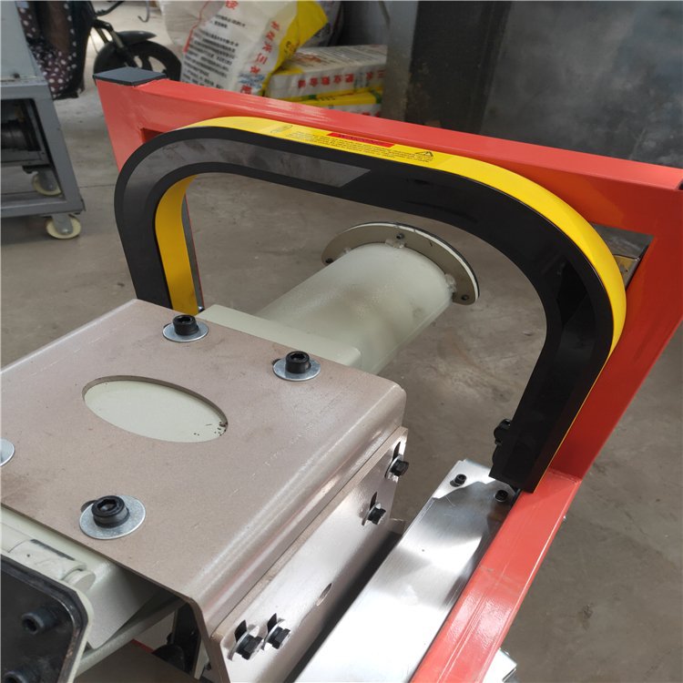 Máquina de embolsaje de hongos comestibles adecuada para la producción de morella shiitake