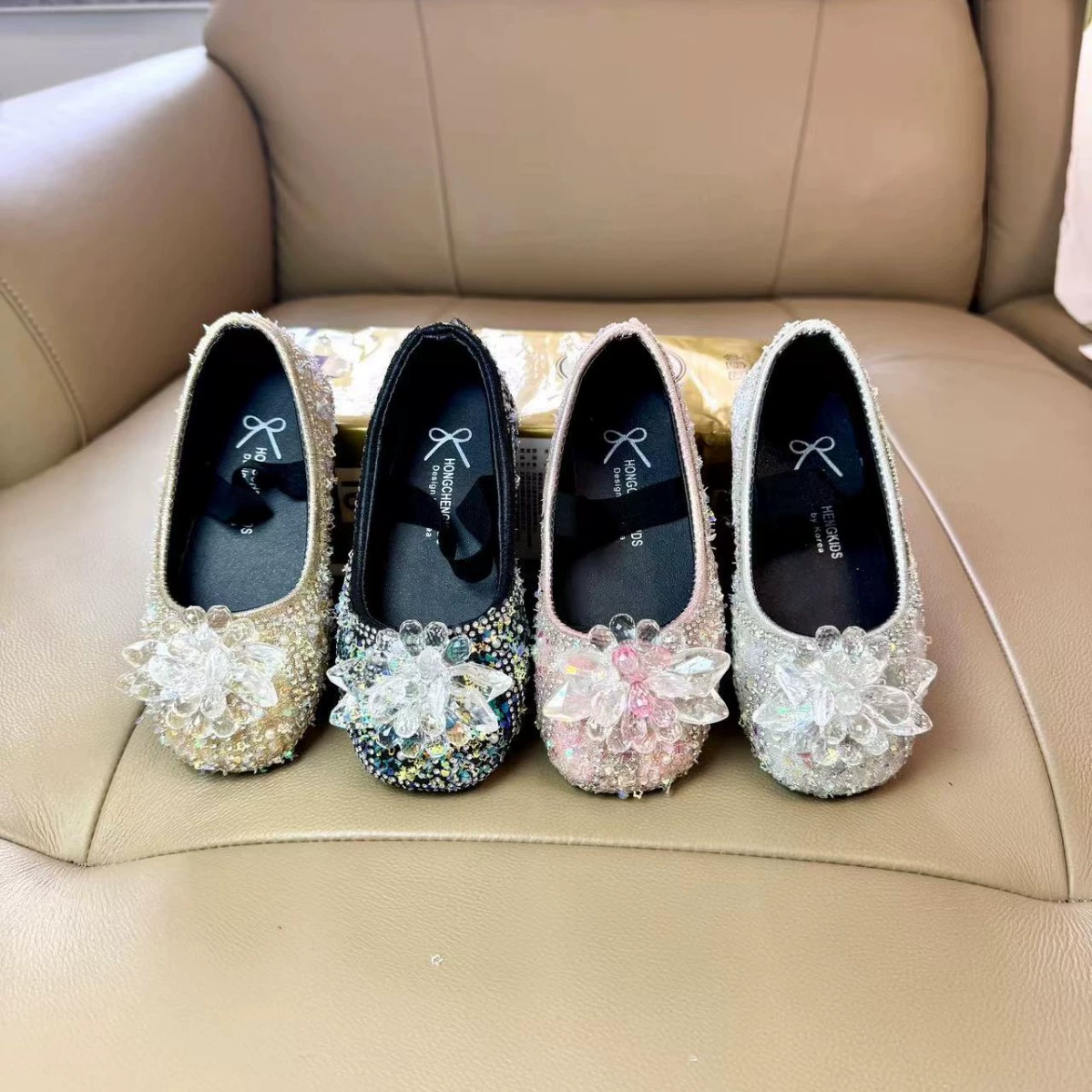 Принцесса обувь для девочек 2024 осень детская танцевальная обувь цветная бриллиант