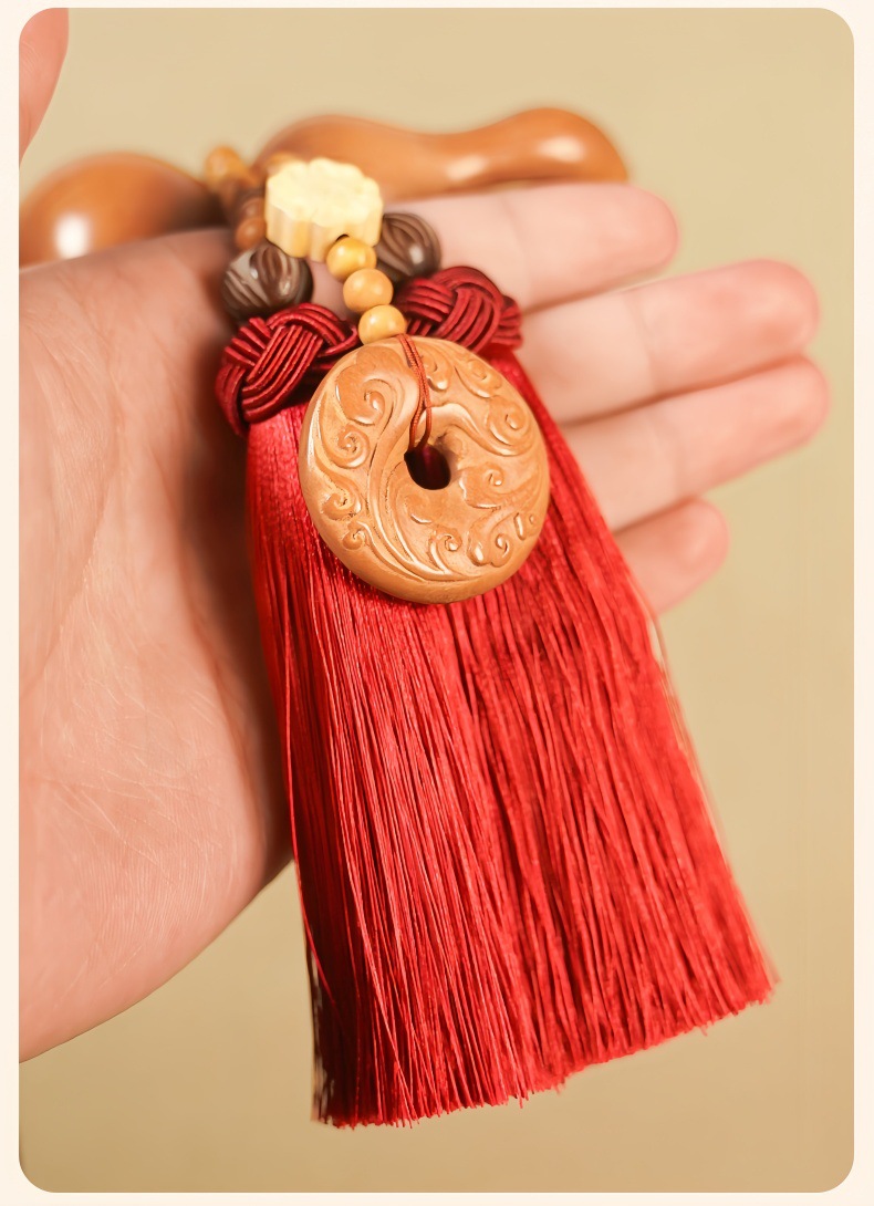 Car Pendant Peach Wood Gourd Ornament High-End Car Interior Hanging Decoration Rearview Mirror Accessory Men's Safety Pendant Gift