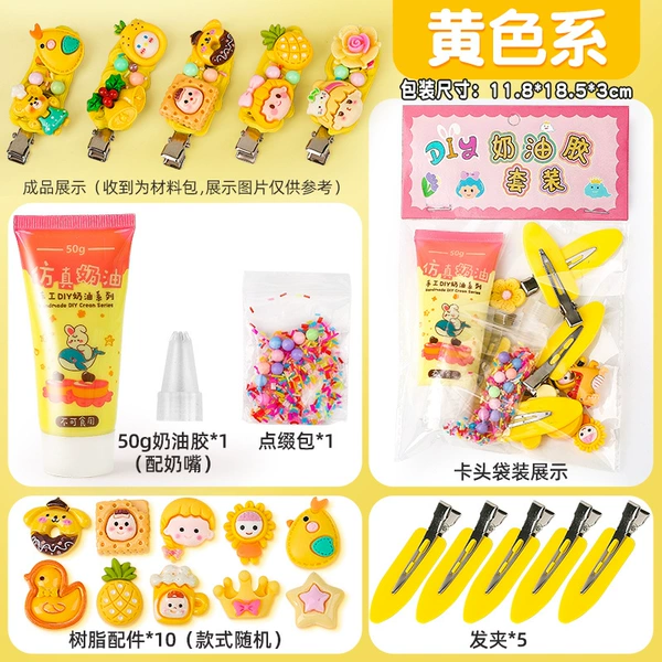 Yellow cream hairgrip, set