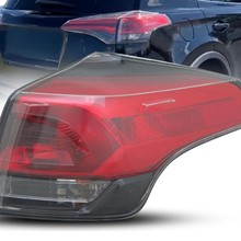 �m���2016-2018���S��RAV4��x܇�������Ƅ�LED��β��815500R061