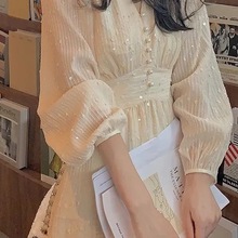 2025秋冬法式复古亮片V领连衣裙洋气雪纺刺绣高腰显瘦裙子女