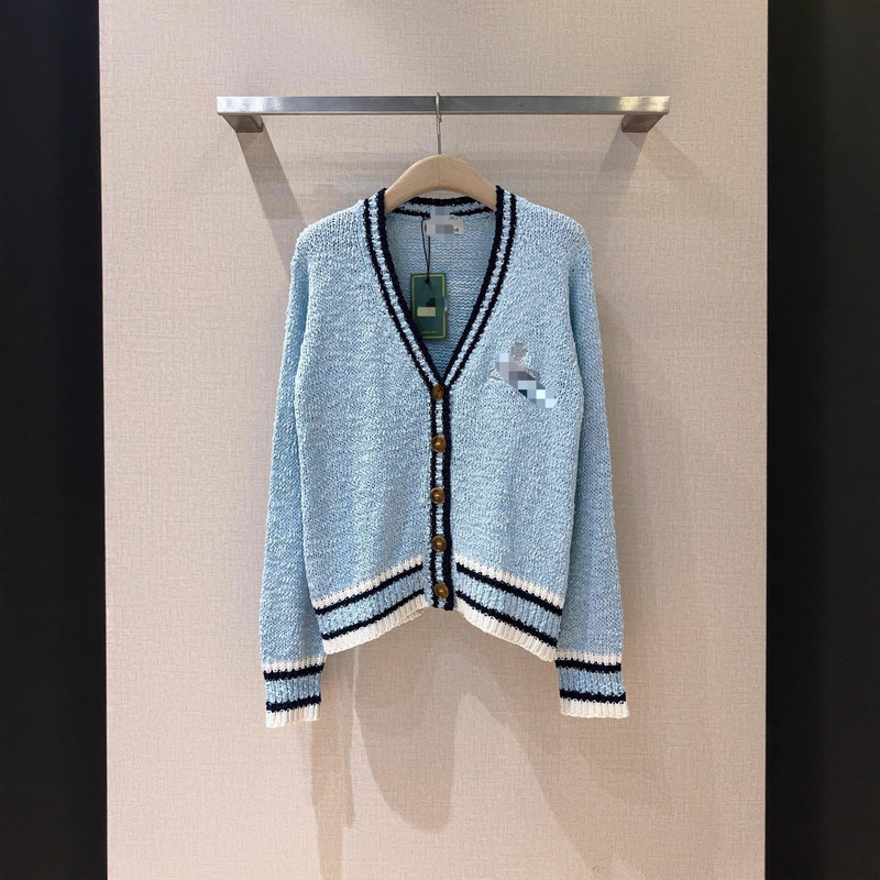 Korean Preppy Style Knitted Cardigan for Women in Autumn with Stripes and Retro Brown Buttons to Create a Fresh Campus Feel