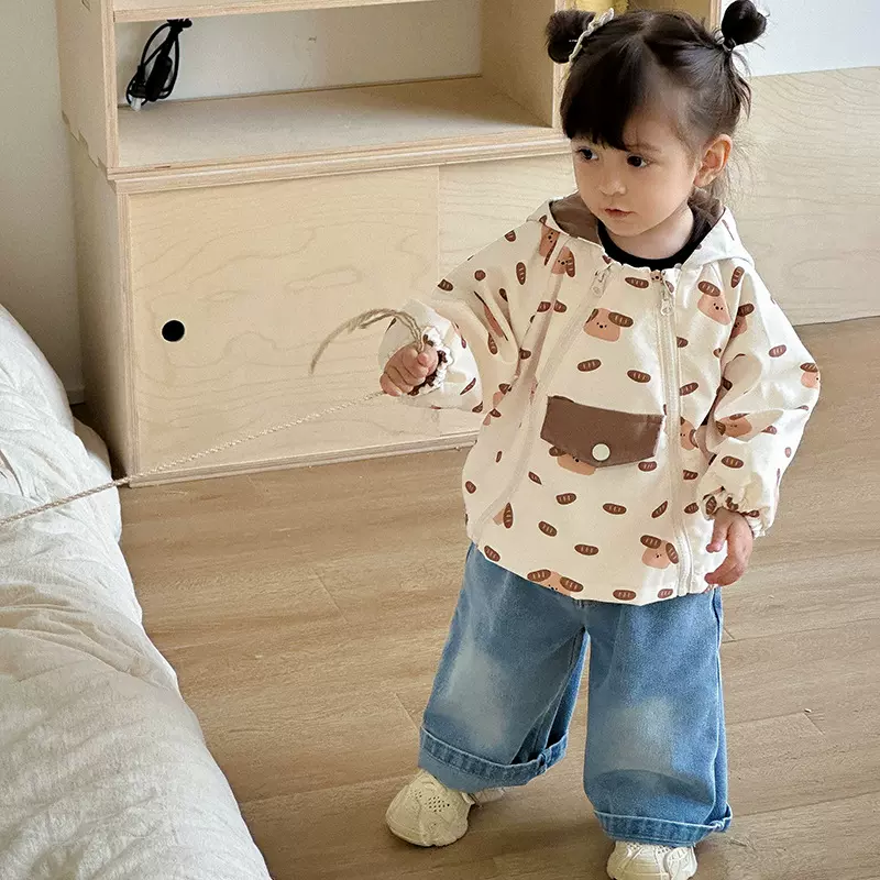 婴儿衣服冲锋衣外套秋装女宝宝新款一岁婴幼儿春秋季可爱韩版风衣