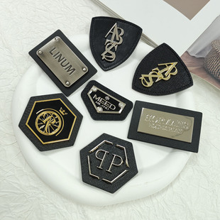 五金皮标定做金属牌矩形PU皮革铭牌服装牛仔裤金属商标皮牌皮章-阿里巴巴
