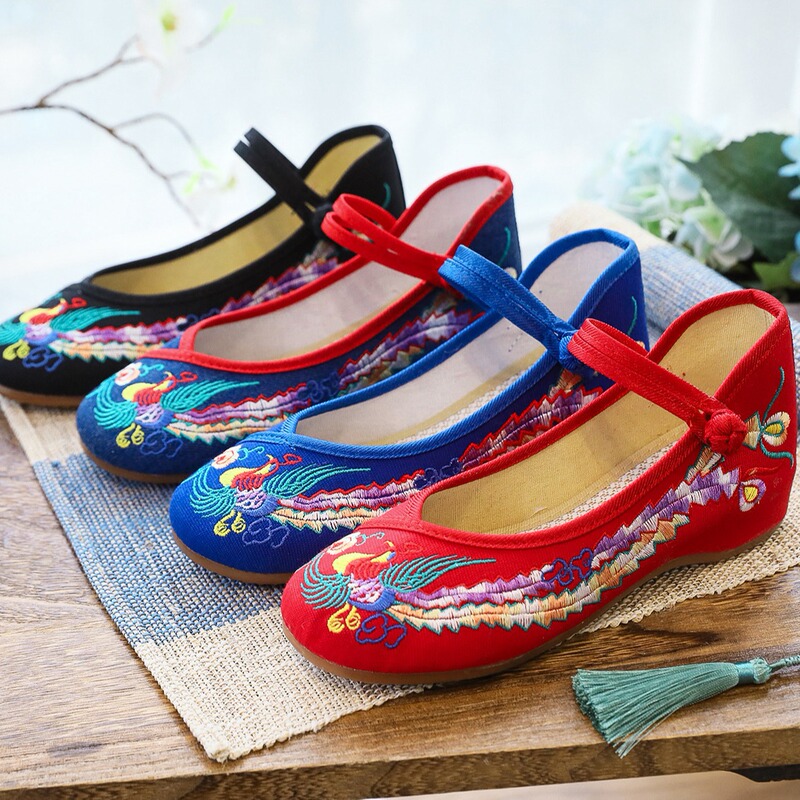 Low Heel Shoes Embroidered Cloth Shoes with Bent Bottom Women's Shoes Ethnic Style Canvas Xiu Wo Wedding Shoes