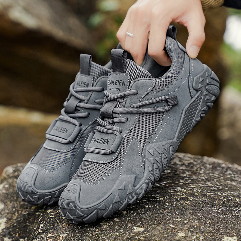 Labor Protection Shoes for Men in Autum New Breathable Construction Site Work Shoes Non-Slip Wear-Resistant Sports Casual Hiking Shoes for Men