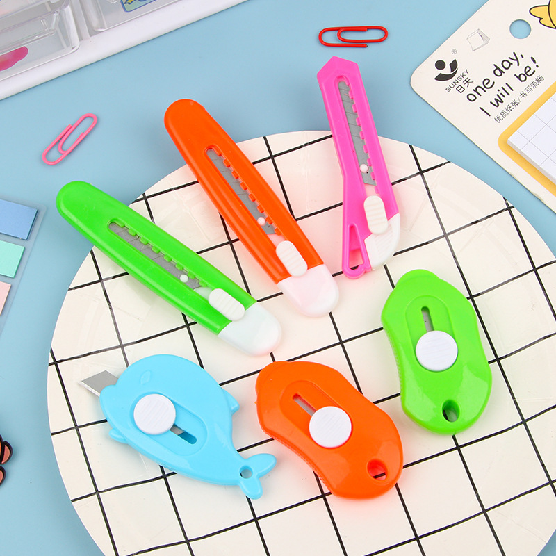 Mini Portable Craft Knife Small Mini Cute Design Shipping Unboxing Knife Sharp Office Shipping Knife