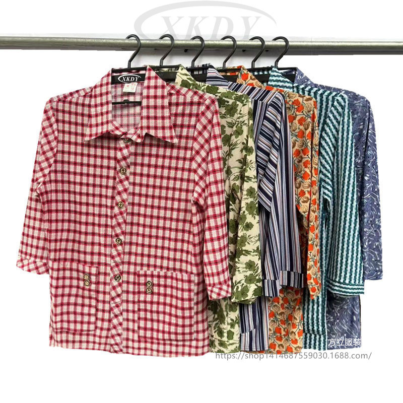 Middle-Aged and Elderly Women's Cardigan 7-Quarter Sleeve Summer New Mother's Shirt Three-Quarter Sleeve Ice Silk Large Size Women's Lapel T-Shirt