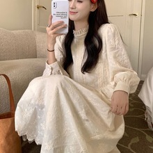 蕾丝花边半高领加绒加厚连衣裙秋冬款女高腰显瘦打底内搭法式长裙