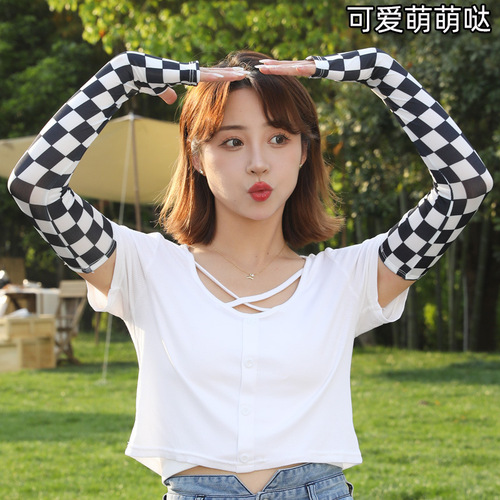 Summer Sun Protection Ice Sleeve for Women, Arm Protector Ice Silk Sleeve Cover, Fashion Printed Long Five-Finger Checkered Sleeve, Wholesale