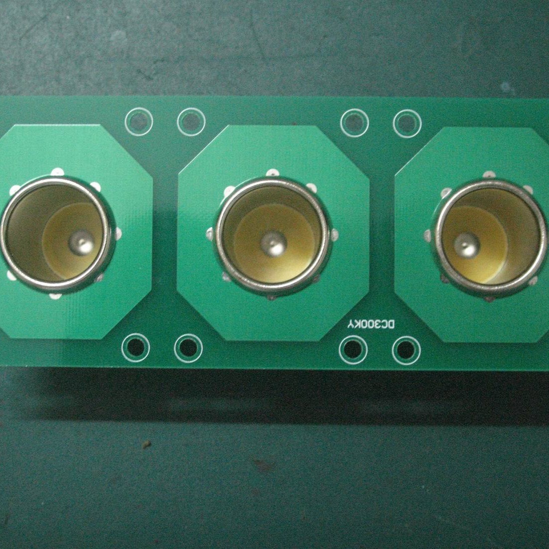 车充老化架　车旅充共用老化架  电脑监控电子负载老化架