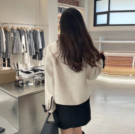Áo khoác nữ dáng ngắn cổ bẻ phối màu kiểu Hàn Quốc — Áo khoác màu be nhạt, Áo khoác màu xám chi tiết 7