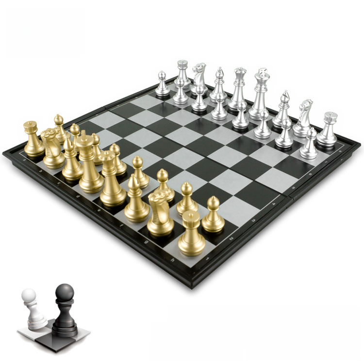 Magnetic foldable chess