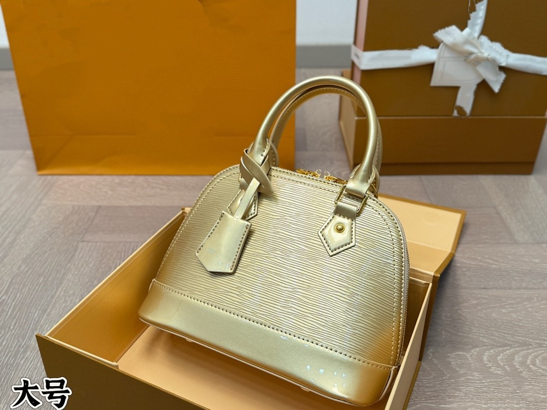 M25226 BB手袋深染纹理牛皮贝壳包挂锁手缝手柄手提包斜挎包