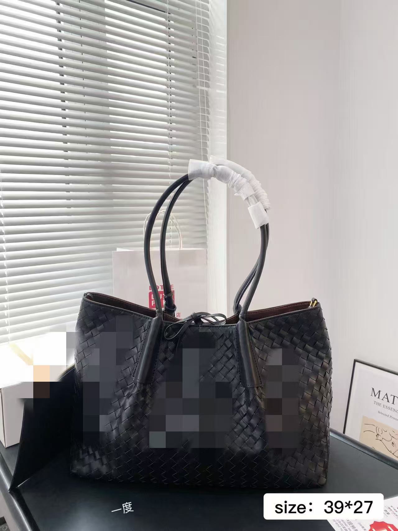 Qadın Əl Toxunma Dəri Çanta - Böyük və Kiçik Ölçü, Avropa Üslubu
