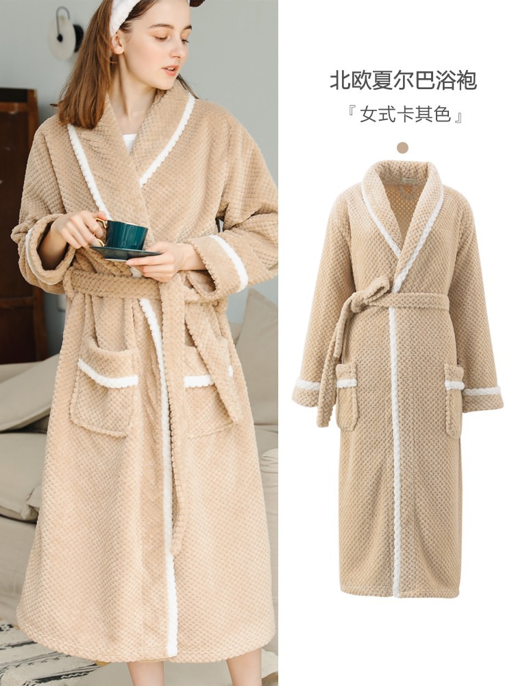 En stock Otoño e Invierno jacquard coral vellón espesado polar caliente de los hombres y las mujeres camisón espesado Albornoz pareja Pijamas