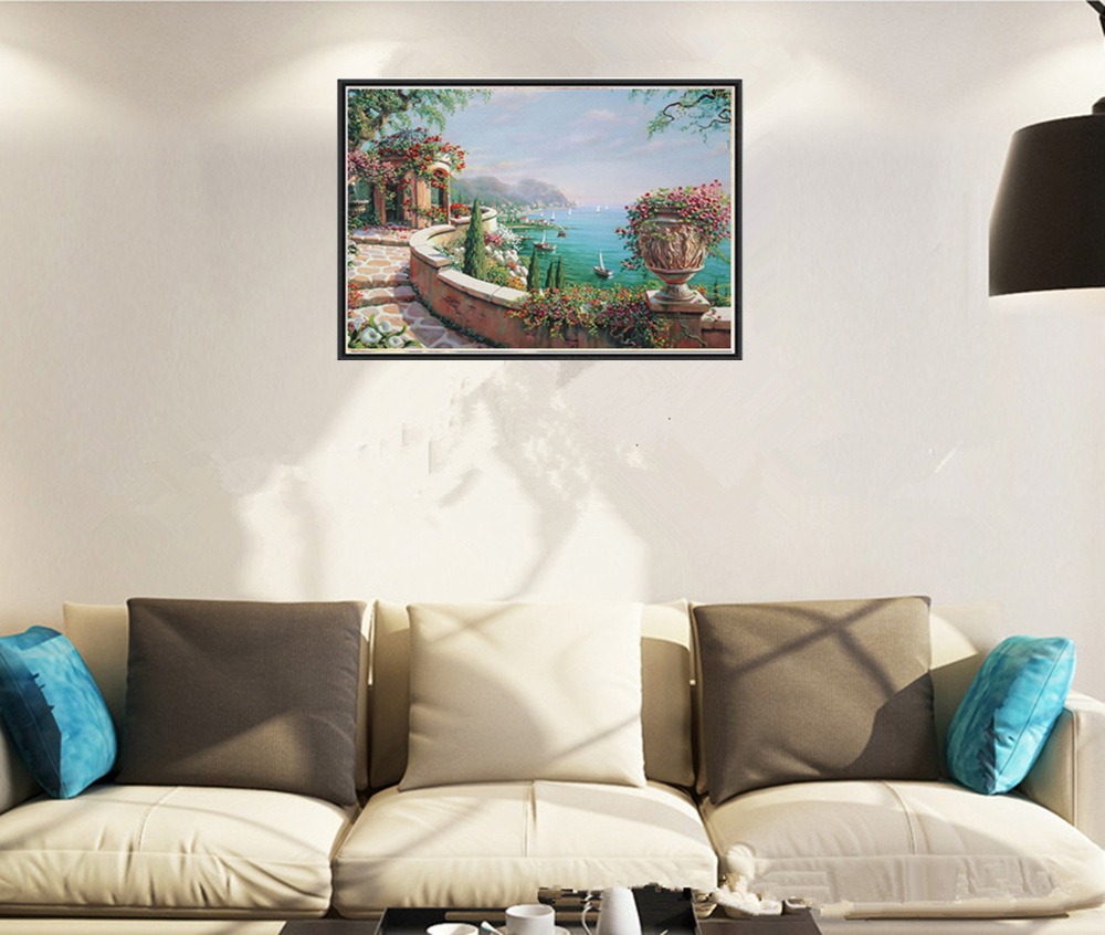 11759884007_1858509050