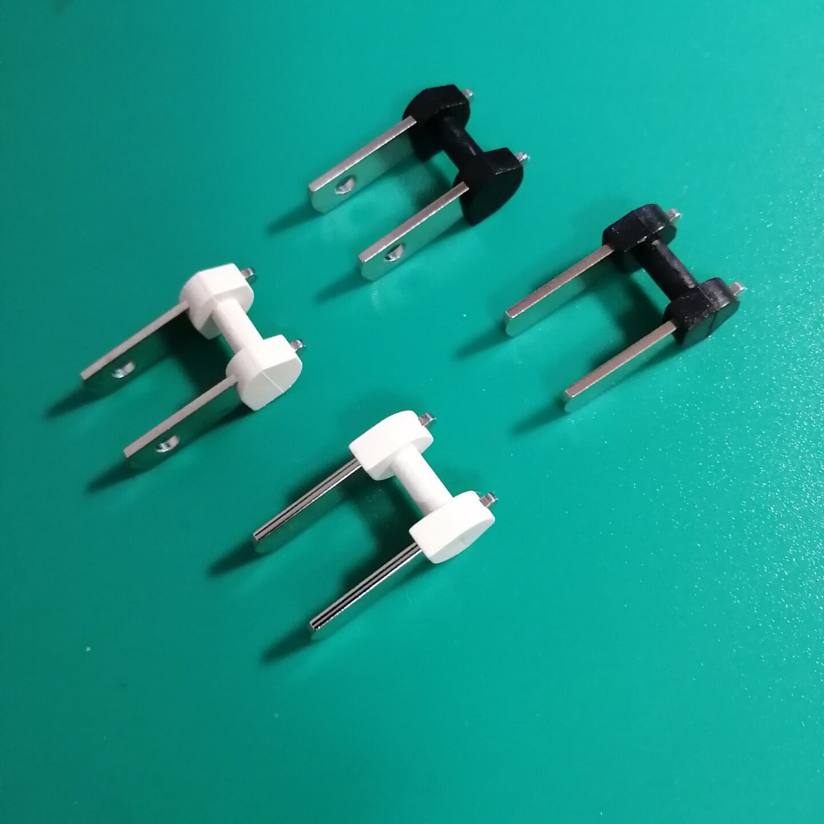 87中规美规活动插脚支架 五金弹片