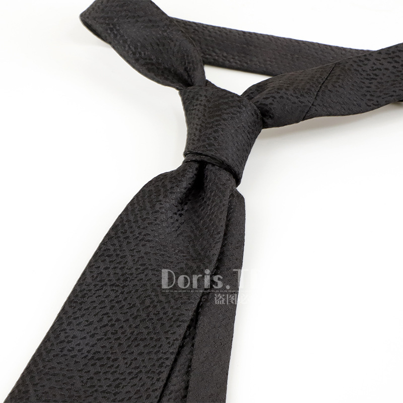 Corbata de hombre elegante estilo británico para eventos_voghion.com