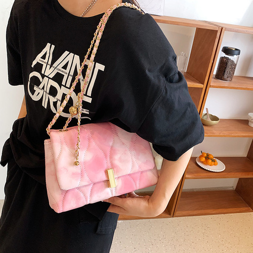Popular chain bag for women, new style, fashionable embroidery thread shoulder bag, summer style, stylish chain crossbody bag