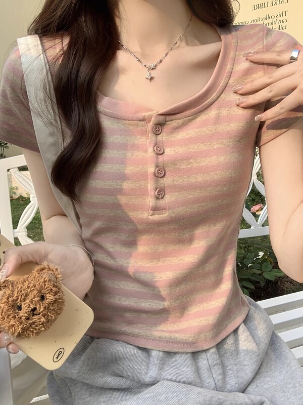 Ribbed Short-Sleeve T-Shirt Summer 2026 Trendy Striped Regular Shoulder Slim Fit Short Round Neck Top Korean Style Women's Fashion Ribbed Short-Sleeve T-Shirt Summer 2026 Trendy Striped Regular Shoulder Slim Fit Short Round Neck Top Korean Style Women's Fashion