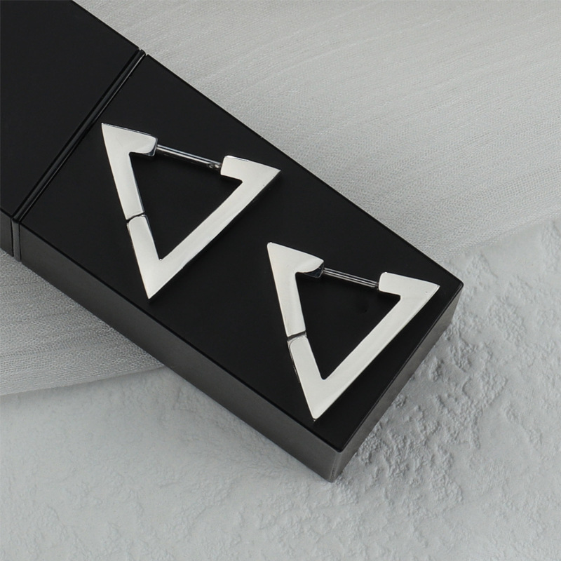 Geometric 304 Stainless Steel No Inlaid 18K Gold Plated Earrings Ear Studs display picture 2