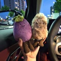 活発な紫色の小さなナス人形外国貿易卸売人形かわいいホリデーギフト JC 人形ぬいぐるみペンダント