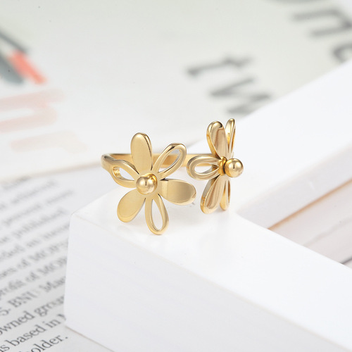 Sunflower-shaped Titanium Steel Ring Fashion Street Style Personality Finger Ring Stainless Steel Women's Ring Accessory Wholesale