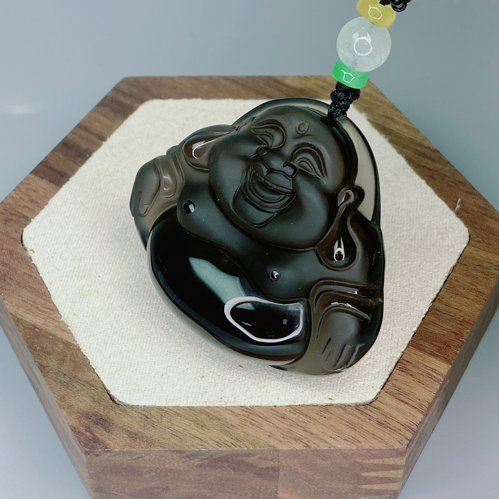 천연 얼음 흑요석 배 앉아 MAITREYA 남성 펜던트 패션 분위기 펜던트 도매 남성과 여성