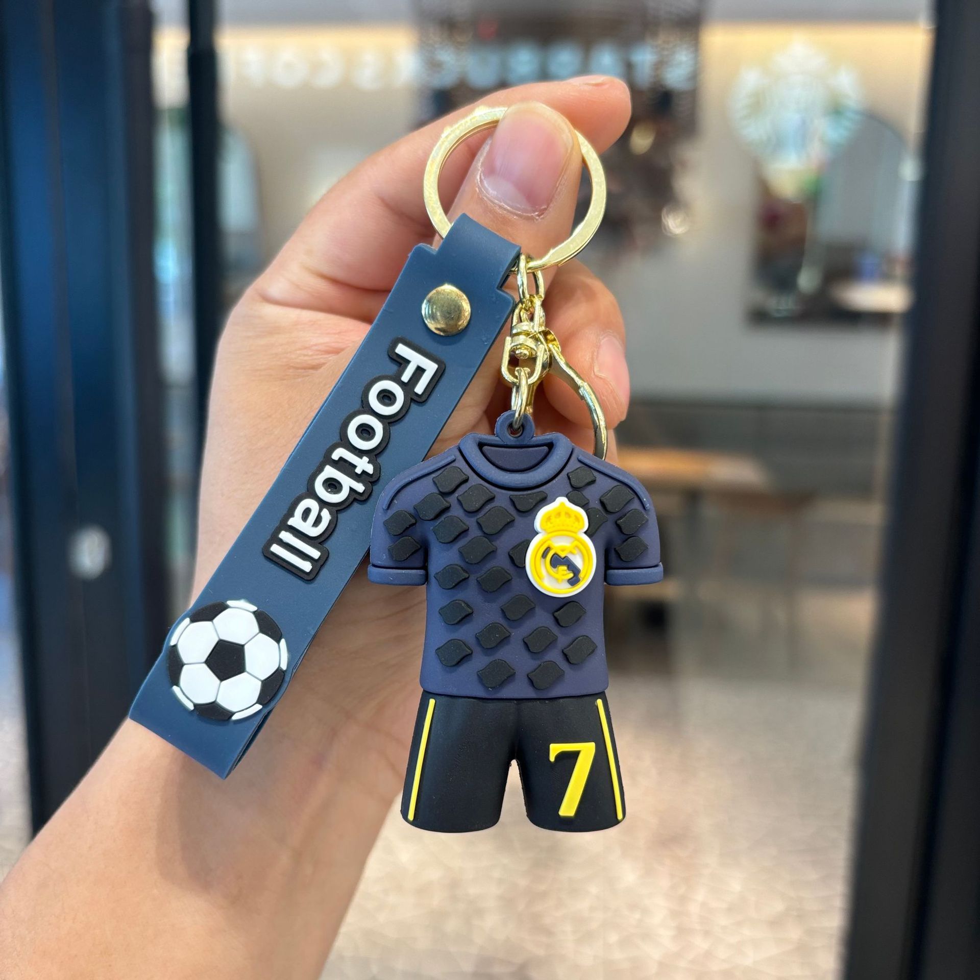 Llavero de la Copa del Mundo de dibujos animados Messi jersey llavero Messi c Luo colgante de fútbol muñeca grande regalo pequeño