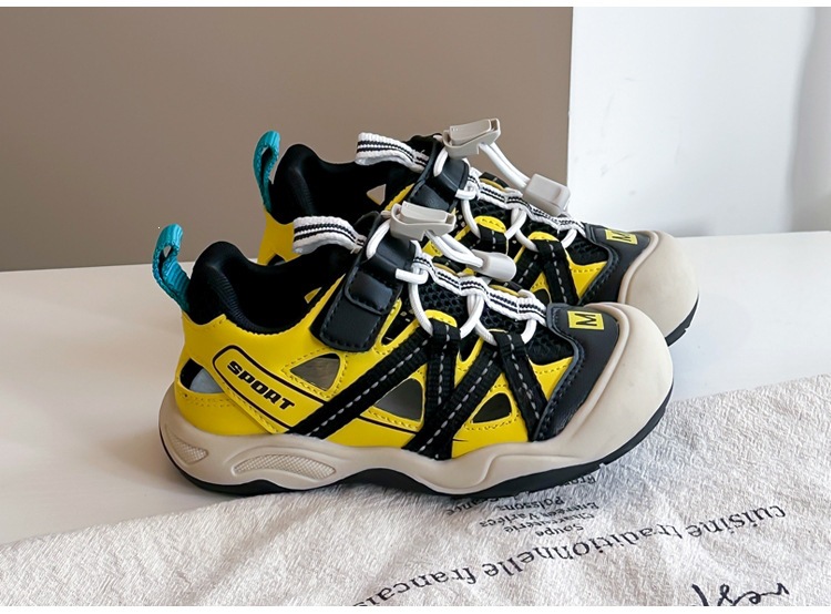 Breathable Closed Toe Childrens Sandals Soft Sole Beach Shoes_voghion.com