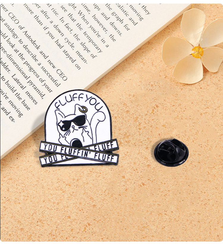 11g Weight Brooches Classification Holiday, Daily Occasion Alloy Material Animal Pattern Unisex Gender Enamel Design Cartoon Style, Sweet Style Cartoon Style Sweet Pin Animal Alloy Enamel Unisex Brooches 1