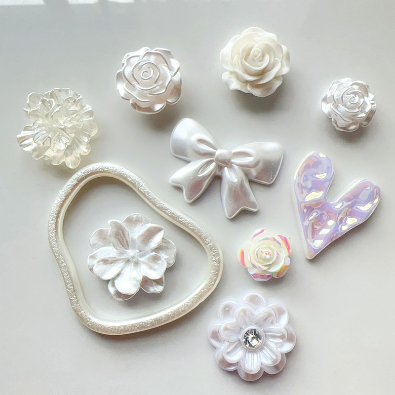 Alien pearl ring resin flower camellia pearl hole shoes flower bag mobile phone case accessories wholesale