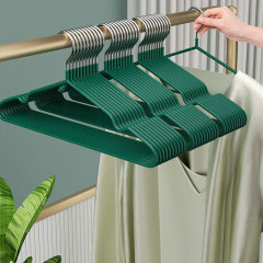 ステンレスハンガーの家庭用太く干して、服を支えて、滑り止めをかけます。