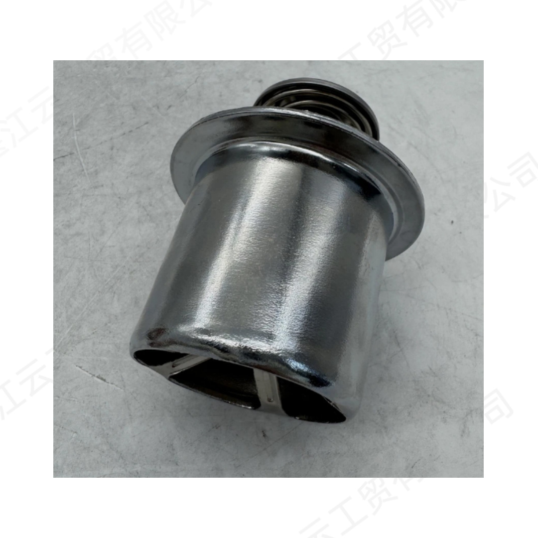 Applicable to Truck Cummins 6L 6C8.3 Engine 82 ° C Thermostat 5274887 5448899