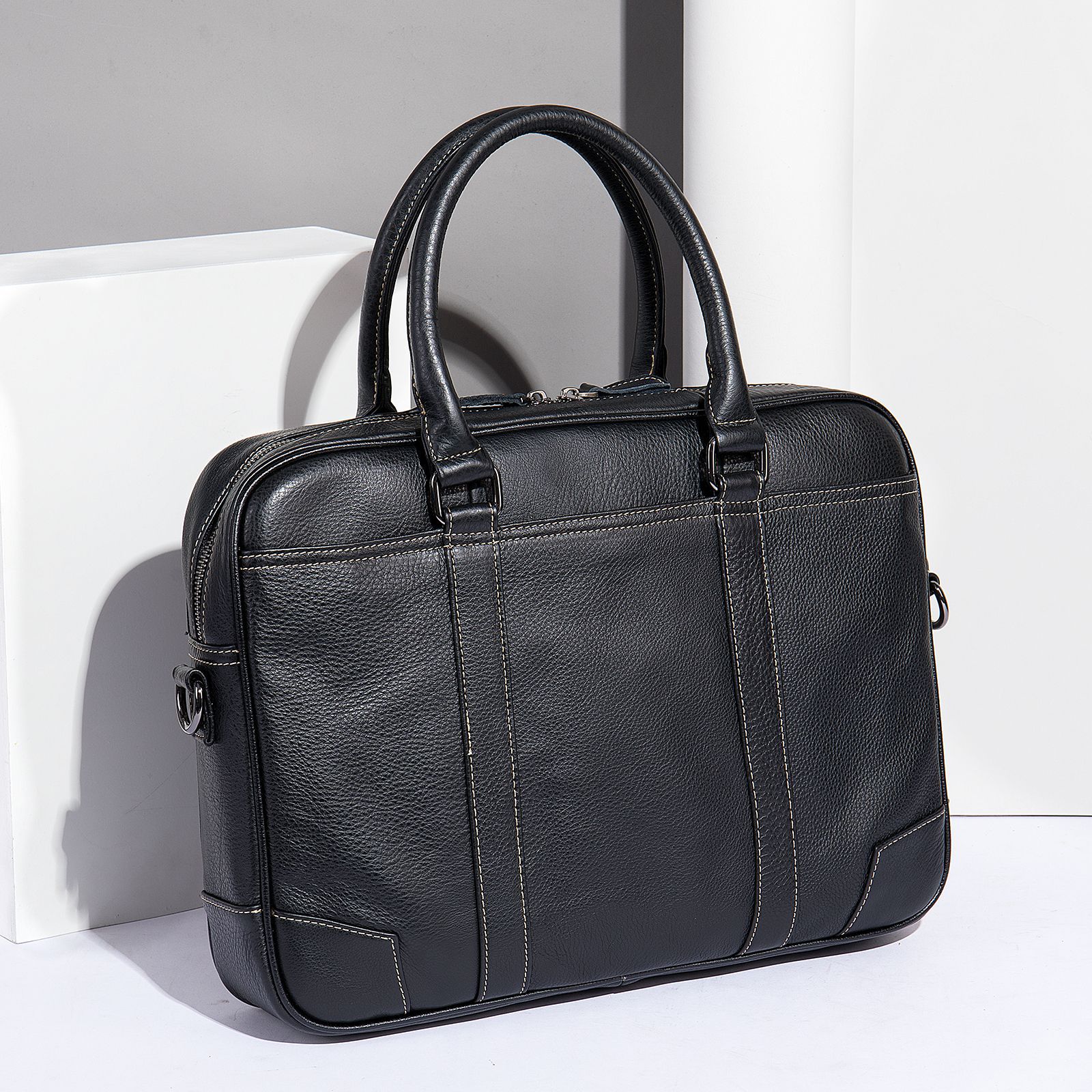 真牛皮 Capacious bag, laptop, 14inch, business version