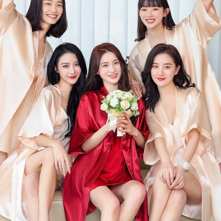 bride�����۳���Ůʿ˯�ۻ�Y���y����F�Y��ͷ�����z�_��ԡ��