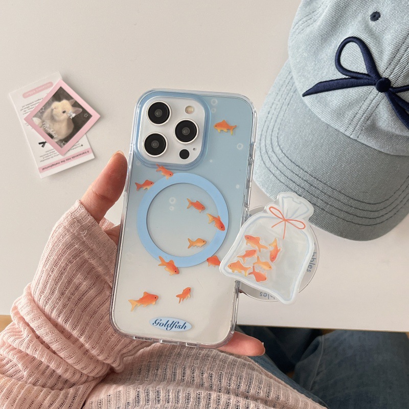 Funda de teléfono simple estilo coreano con diseño de pez dorado azul degradado, adecuada para Apple 14, 17promax, japonés y coreano, 15pro/16pro