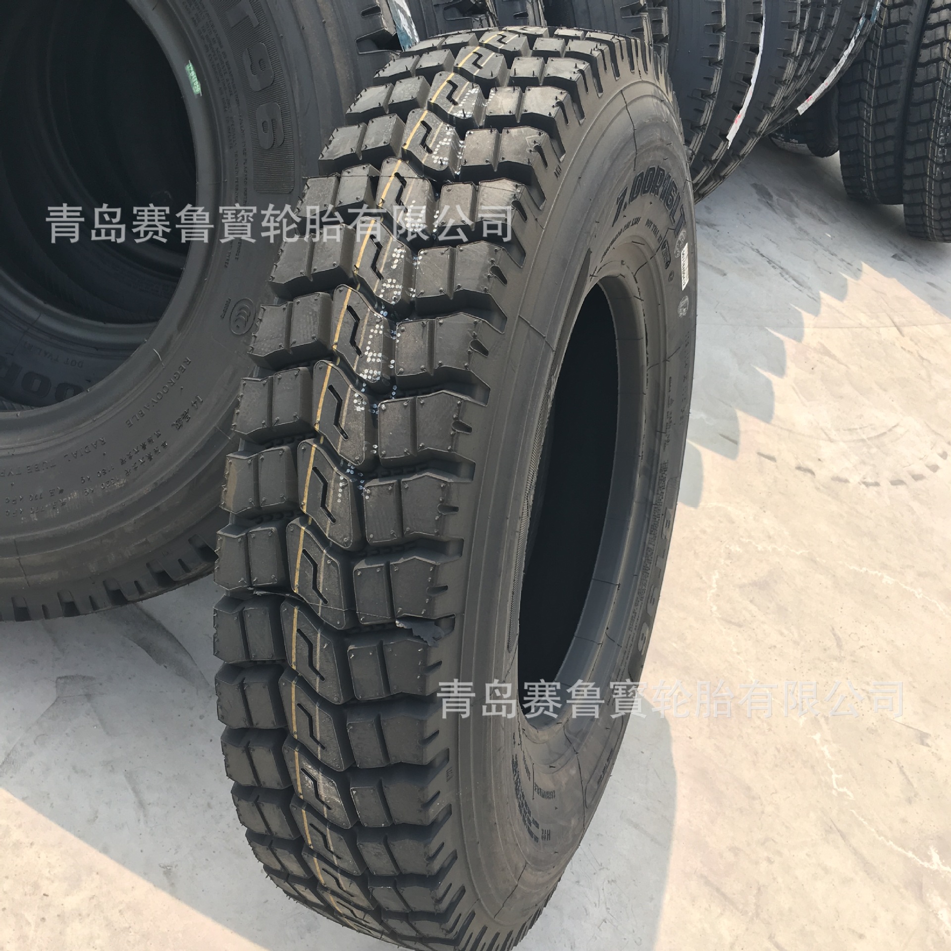 7.00R16全钢子午线904载重卡车轮胎