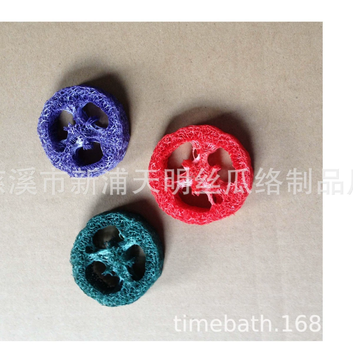 Цвет люффы моляра любимчика естественный очищая игрушка моляра хомяка ломтиками люффы Тоторо